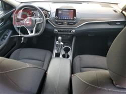 نيسان ألتيما